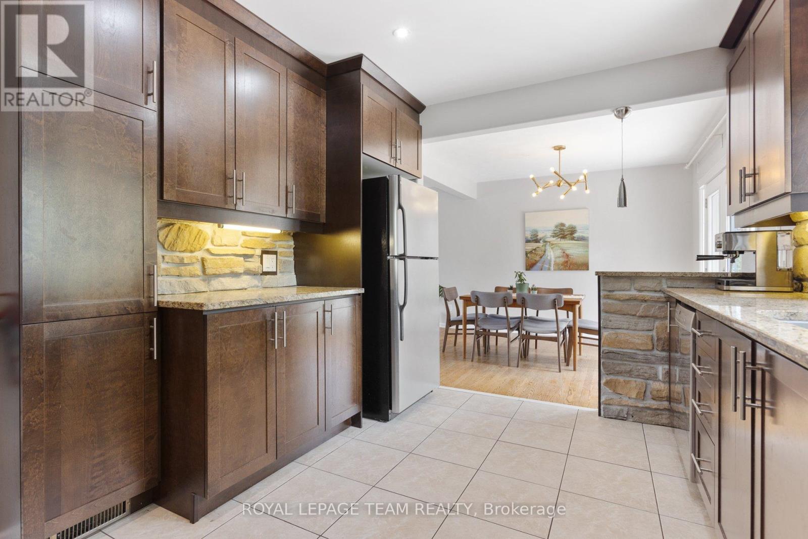 1812 Kerr Avenue, Ottawa, Ontario  K2A 1J3 - Photo 15 - X13205286