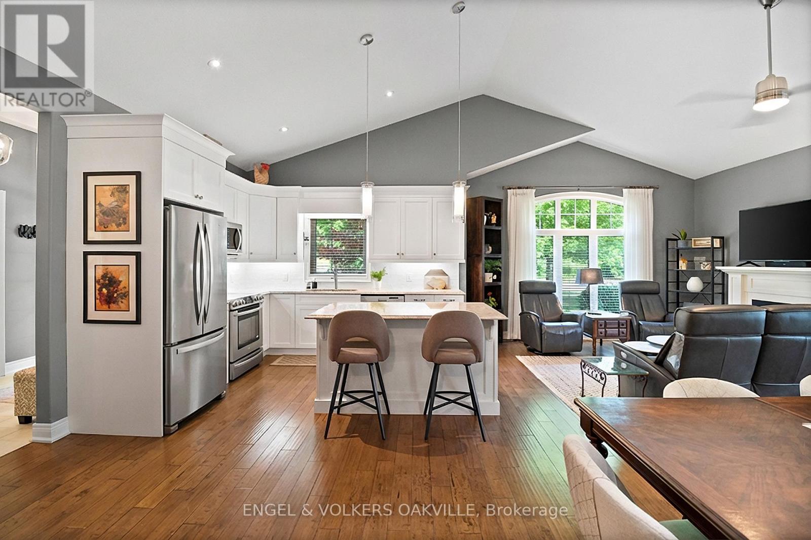 2 Sawmill Lane, Niagara-On-The-Lake, Ontario  L0S 1J1 - Photo 15 - X13204826