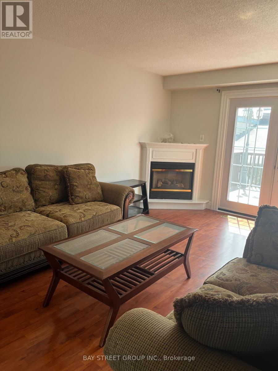 296 Killdeer Street E, Oshawa, Ontario  L1G 6X3 - Photo 11 - E13120570