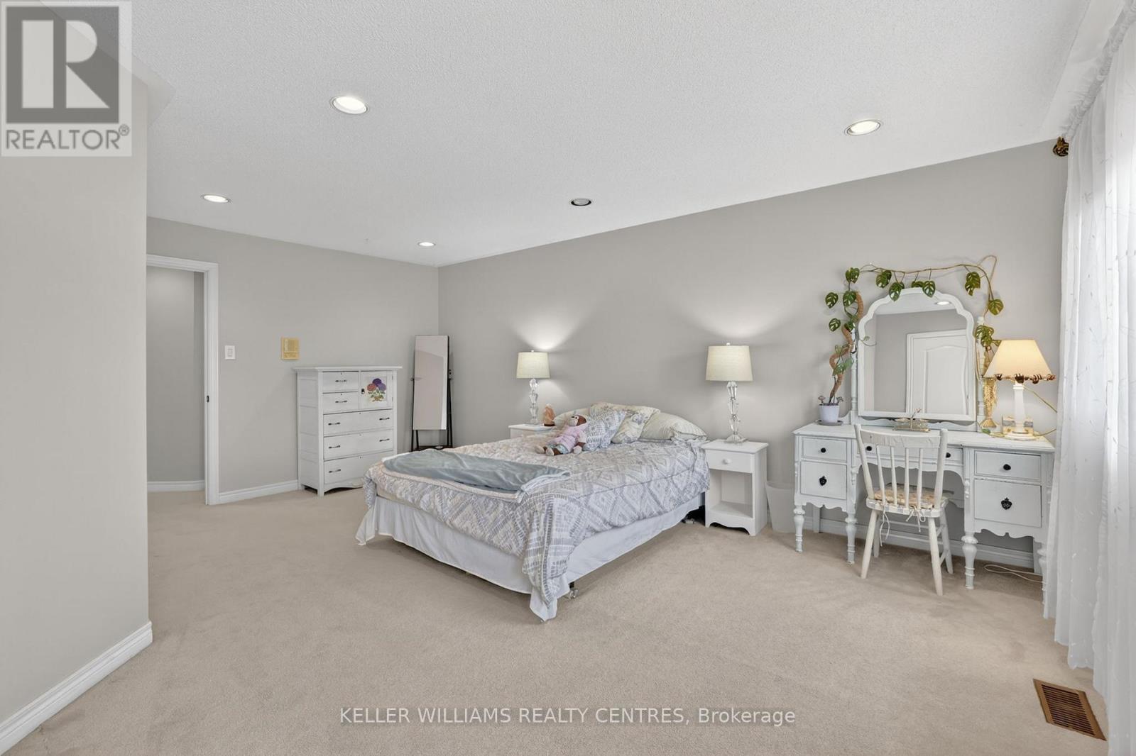 591 Plantation Gate, Newmarket, Ontario  L3X 2C2 - Photo 29 - N13061448