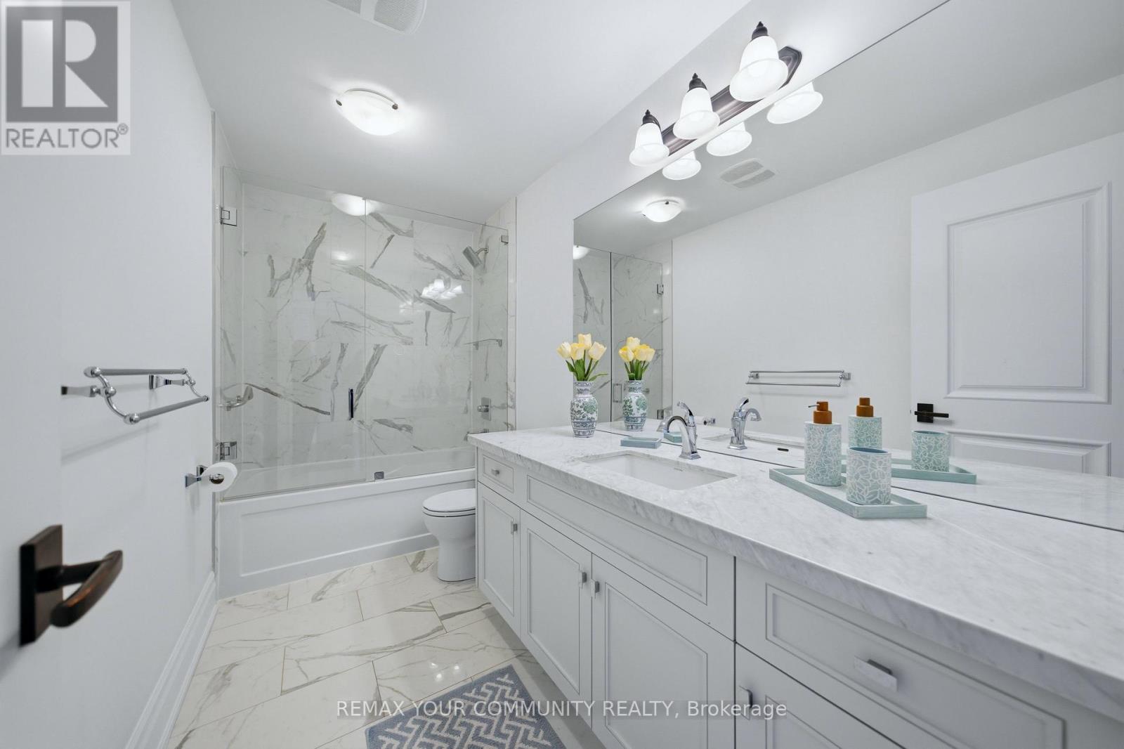 116 Frontenac Avenue, Toronto, Ontario  M5N 1Z8 - Photo 37 - C13204250