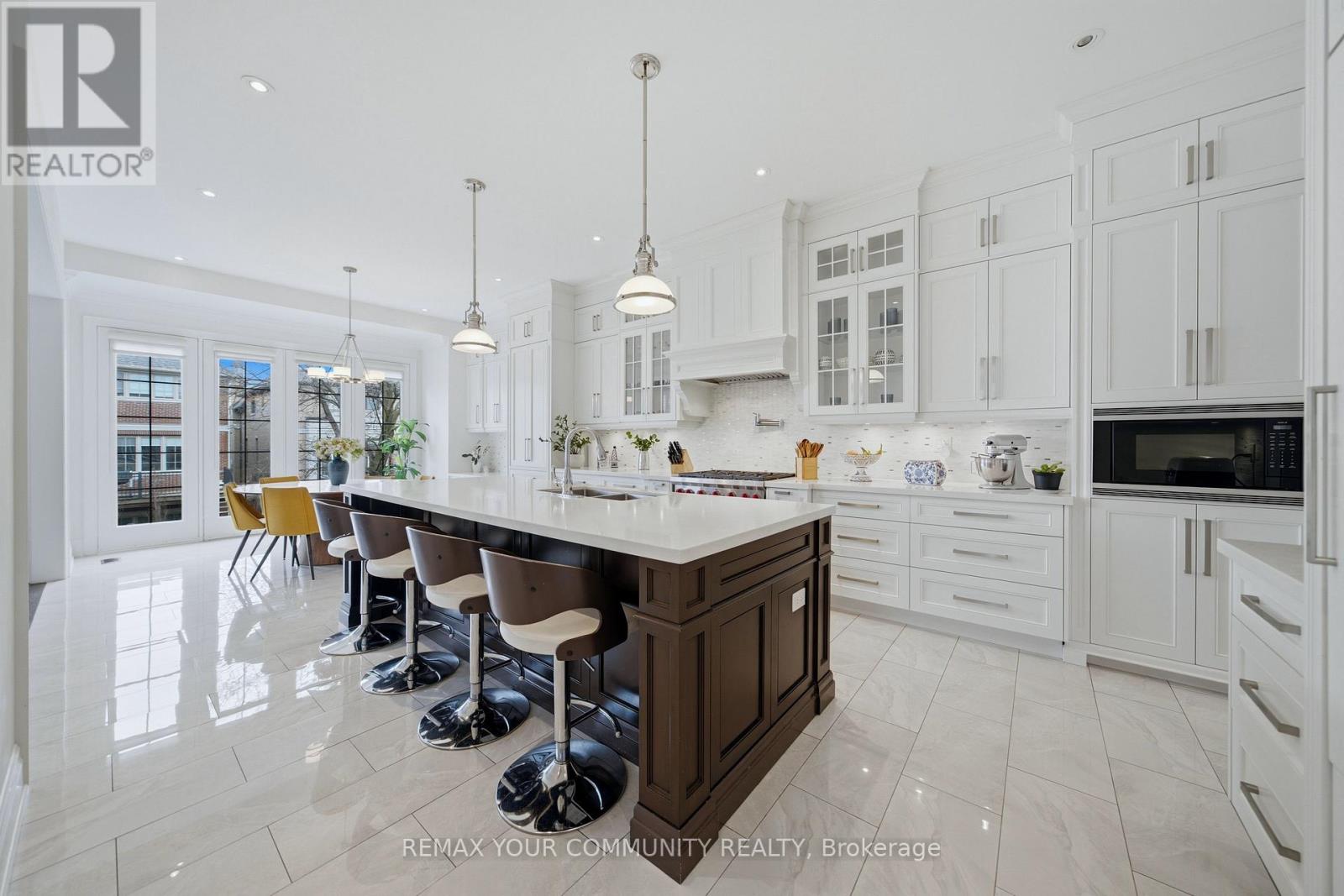 116 Frontenac Avenue, Toronto, Ontario  M5N 1Z8 - Photo 8 - C13204250
