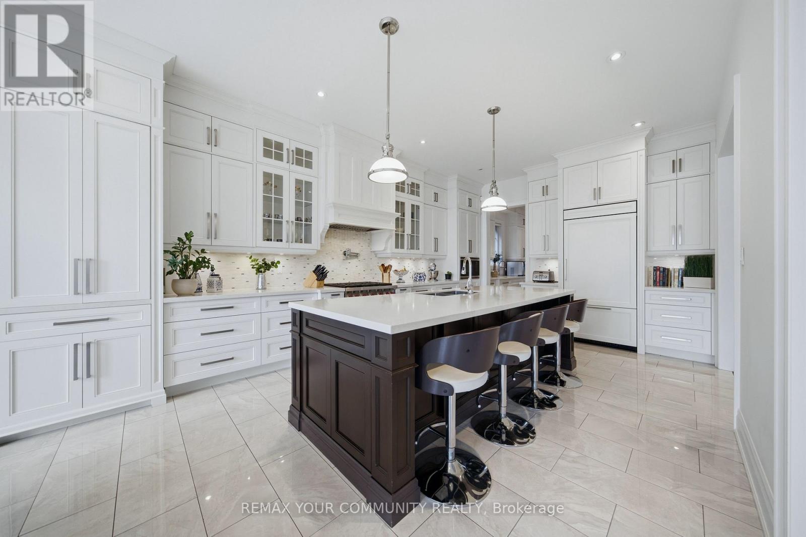 116 Frontenac Avenue, Toronto, Ontario  M5N 1Z8 - Photo 9 - C13204250