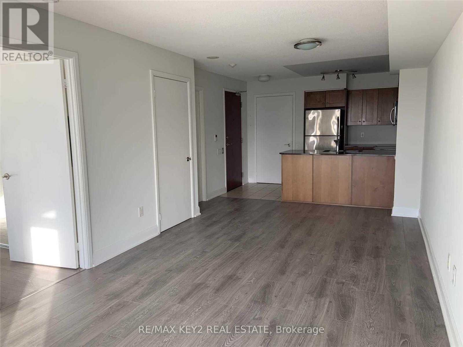 2307 - 2181 Yonge Street, Toronto, Ontario  M4S 2B1 - Photo 4 - C13204372