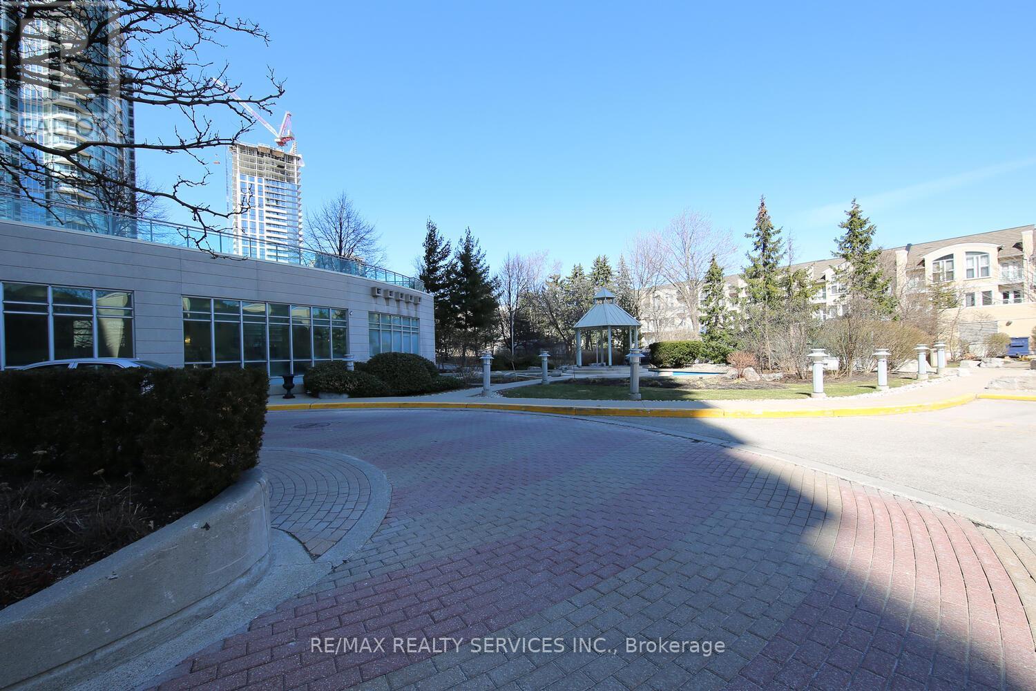 1215 - 60 Byng Avenue, Toronto, Ontario  M2N 7K3 - Photo 4 - C13204376