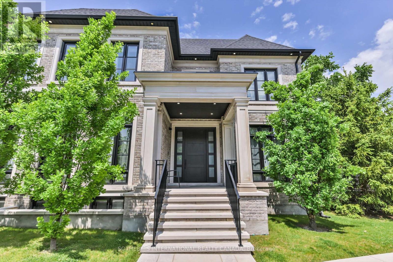 282 UPPER HIGHLAND CRESCENT, Toronto, Ontario