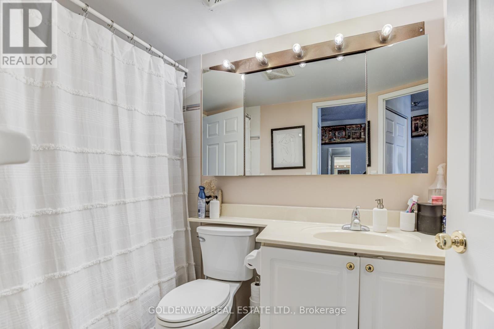 402 - 18 Pemberton Avenue, Toronto, Ontario  M2M 4K9 - Photo 18 - C13204854