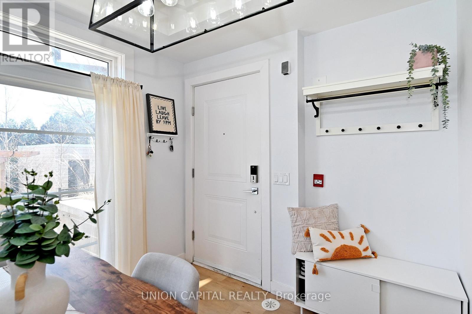39 - 57 Finch Avenue W, Toronto, Ontario  M2K 0K9 - Photo 2 - C13205060