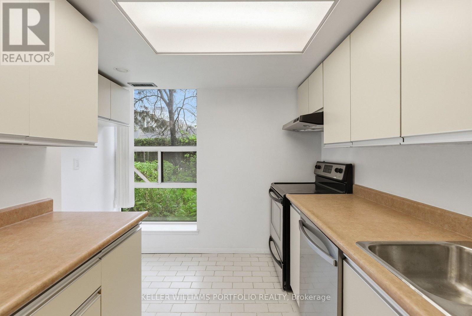 107 - 701 King Street W, Toronto, Ontario  M5V 2W7 - Photo 12 - C13205062