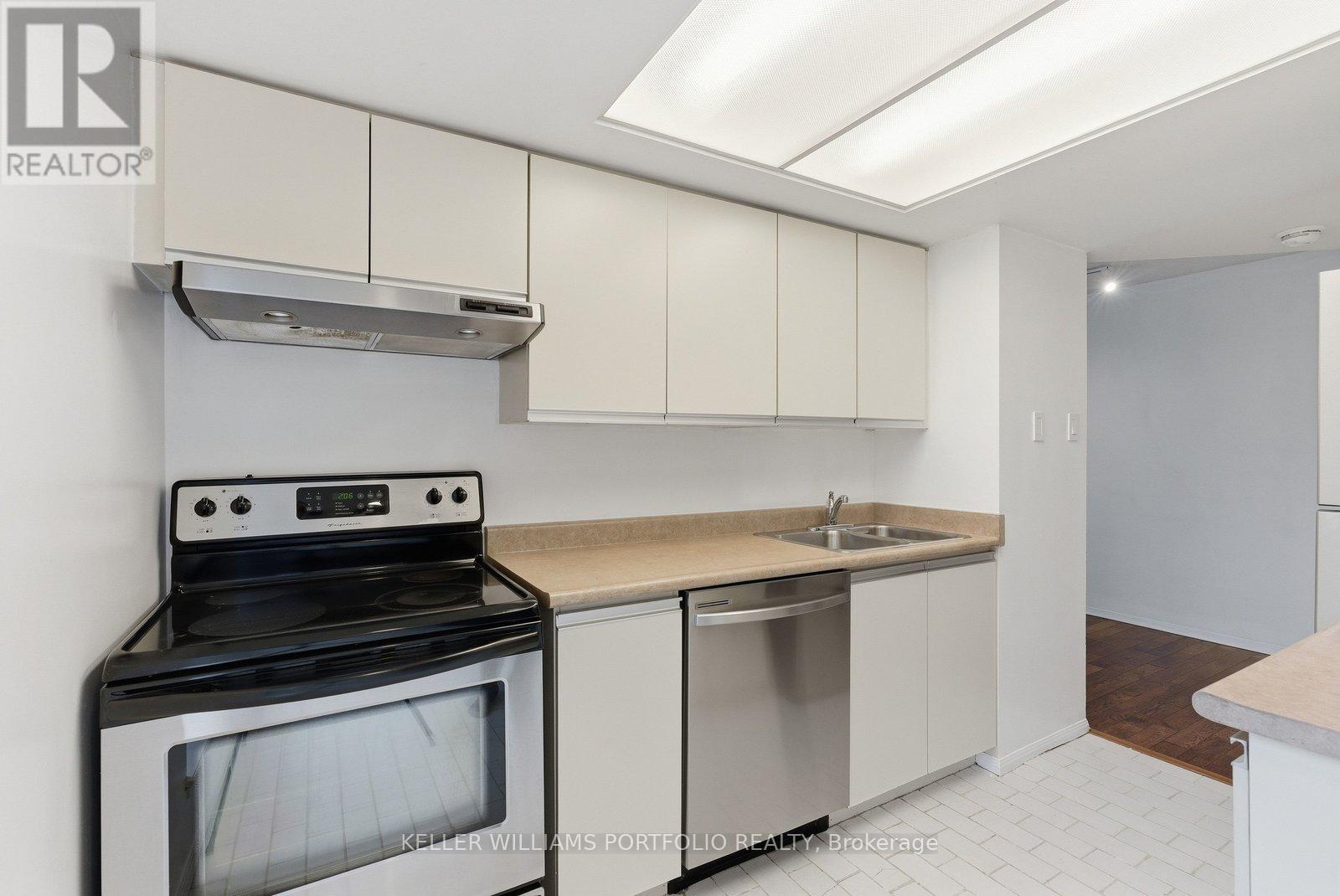 107 - 701 King Street W, Toronto, Ontario  M5V 2W7 - Photo 15 - C13205062