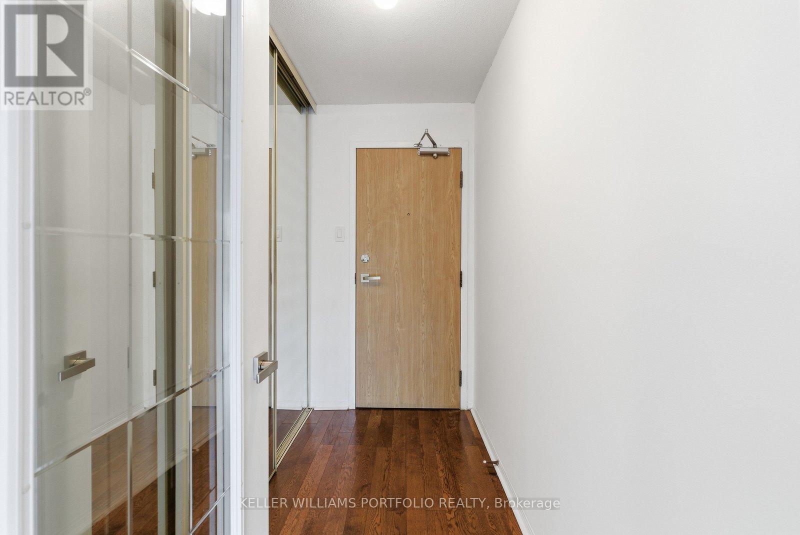 107 - 701 King Street W, Toronto, Ontario  M5V 2W7 - Photo 3 - C13205062