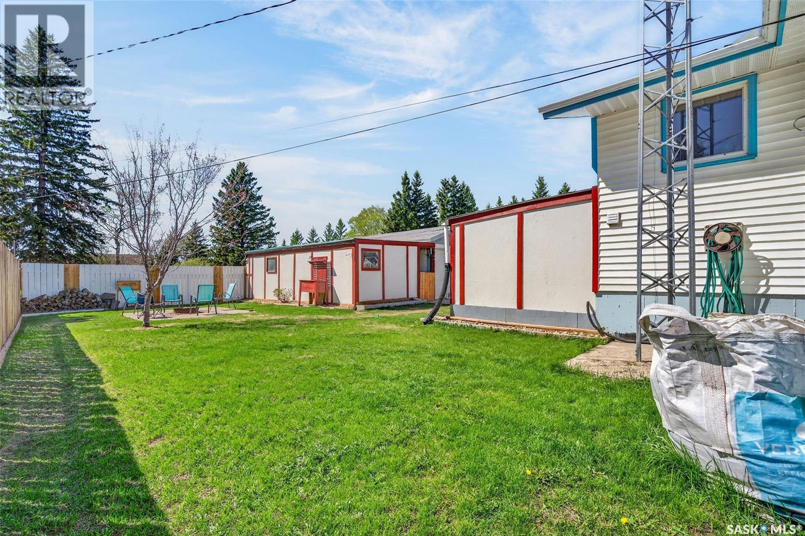 202 2nd Avenue, Spalding, Saskatchewan  S0K 4C0 - Photo 4 - SK029577