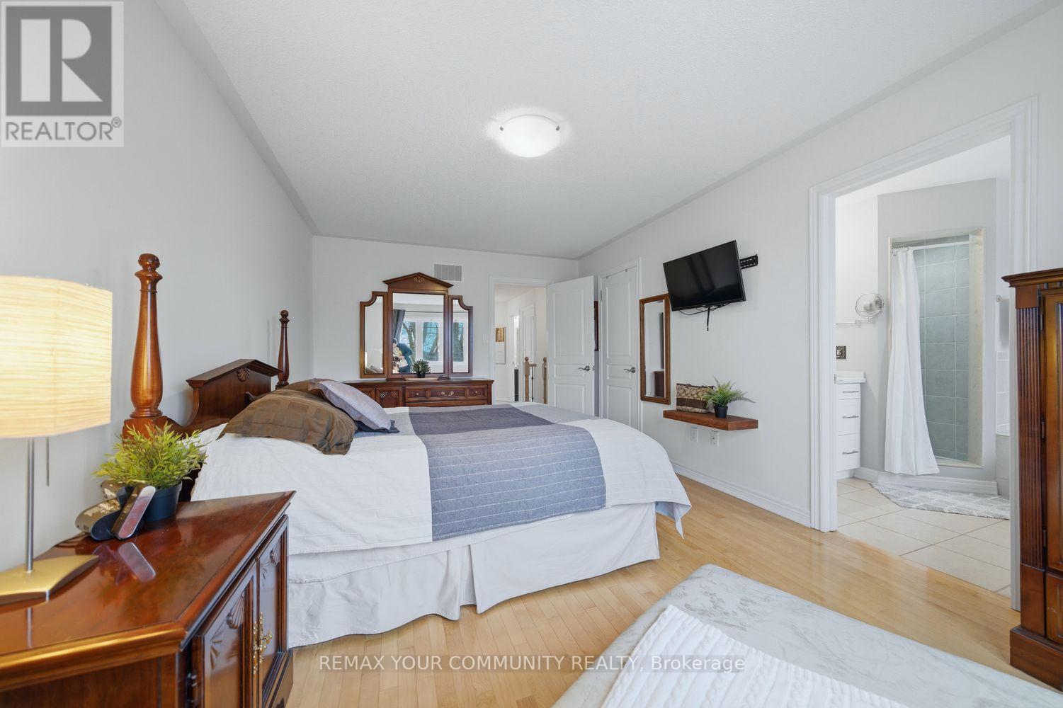 213 Shirrick Drive, Richmond Hill, Ontario  L4E 4Y4 - Photo 27 - N13204308