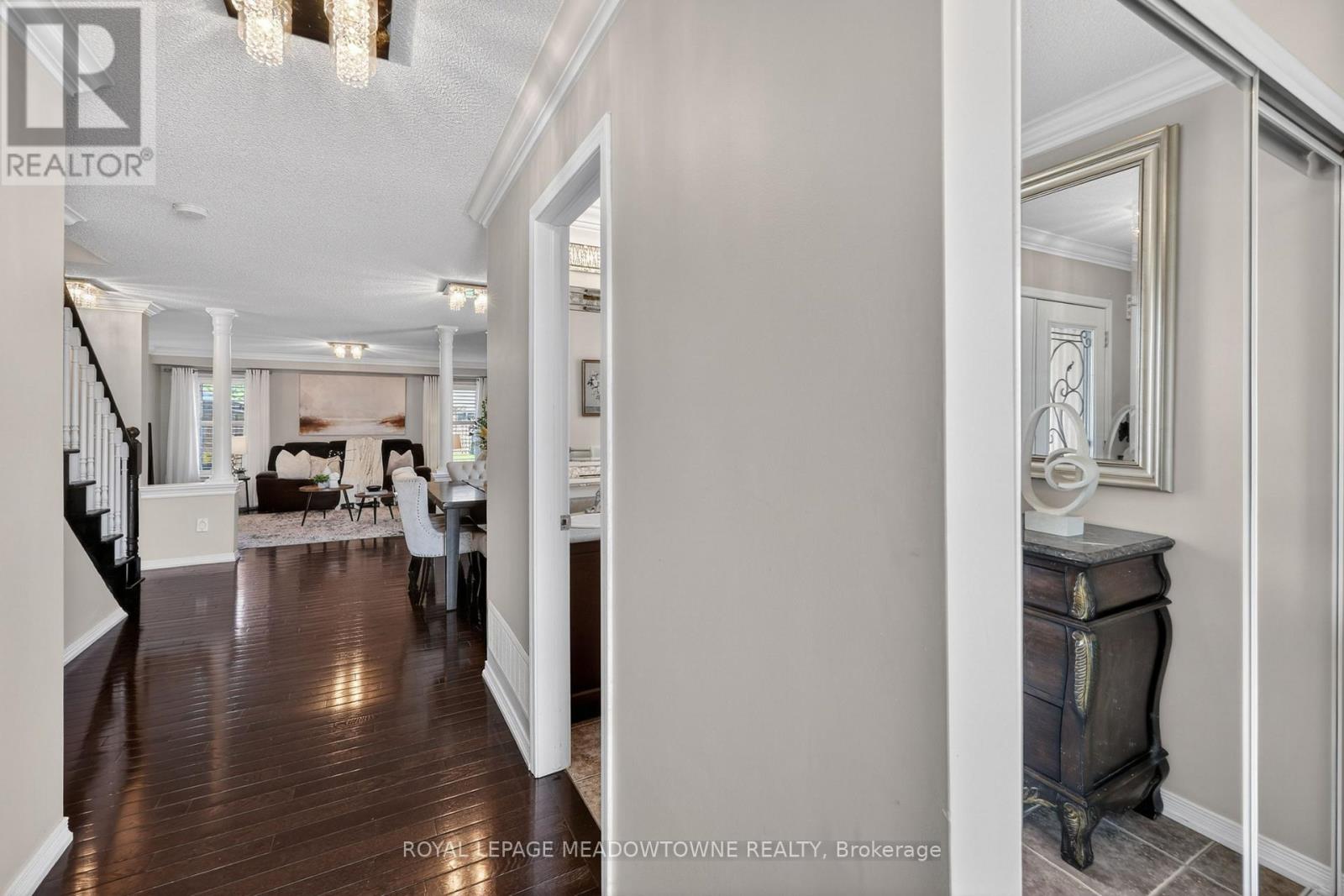 1452 Bassingthwaite Court, Innisfil, Ontario  L9S 0E1 - Photo 7 - N13204620