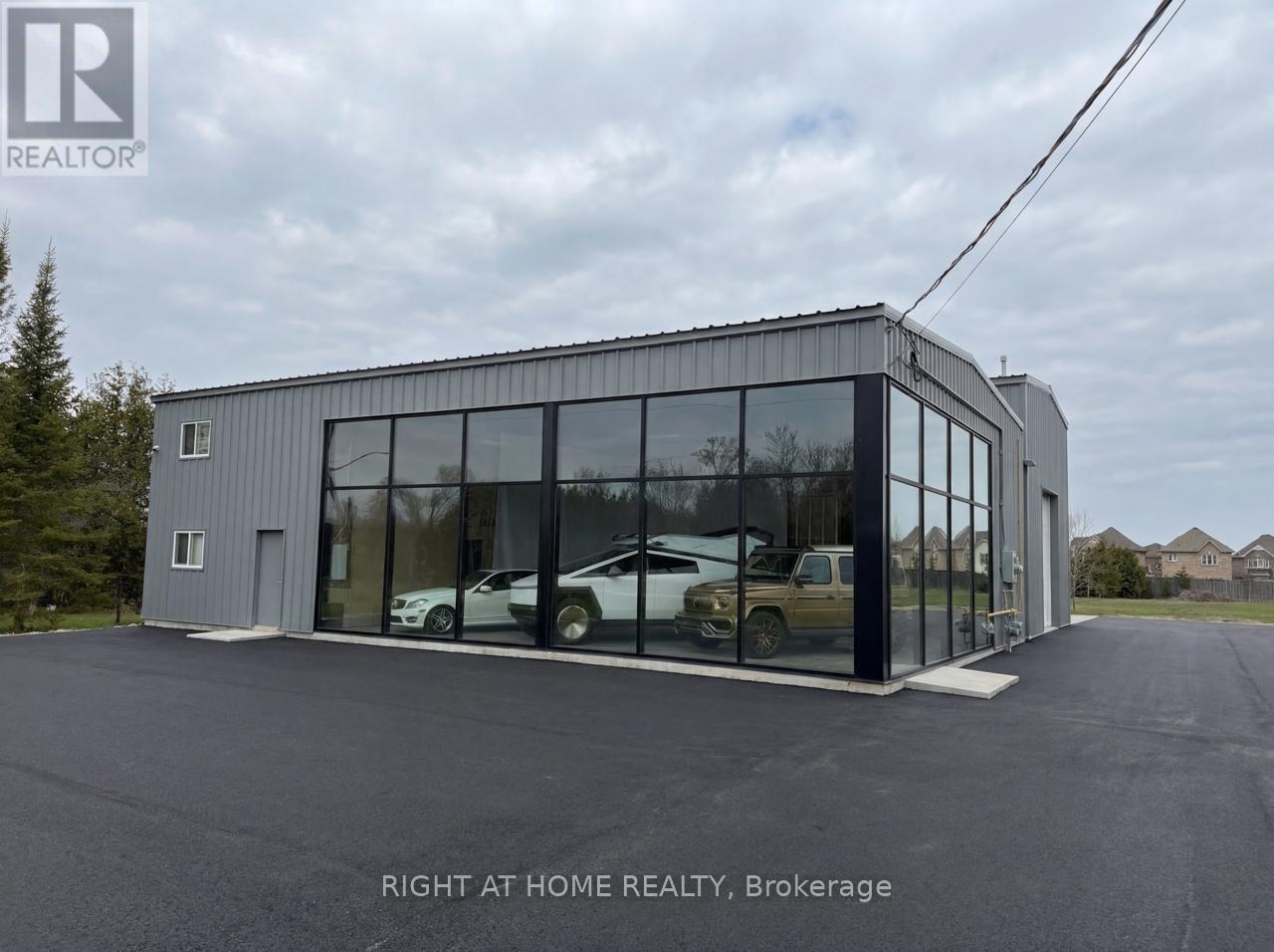 4988 Baseline Road, Georgina, Ontario  L0E 1R0 - Photo 4 - N13204624