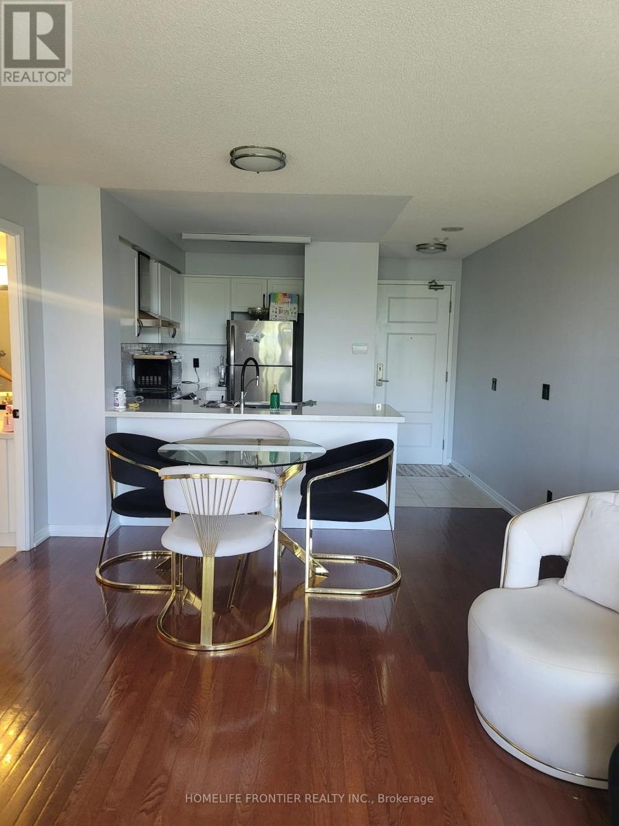 217 - 310 Red Maple Road E, Richmond Hill, Ontario  L4C 0T7 - Photo 1 - N13204824