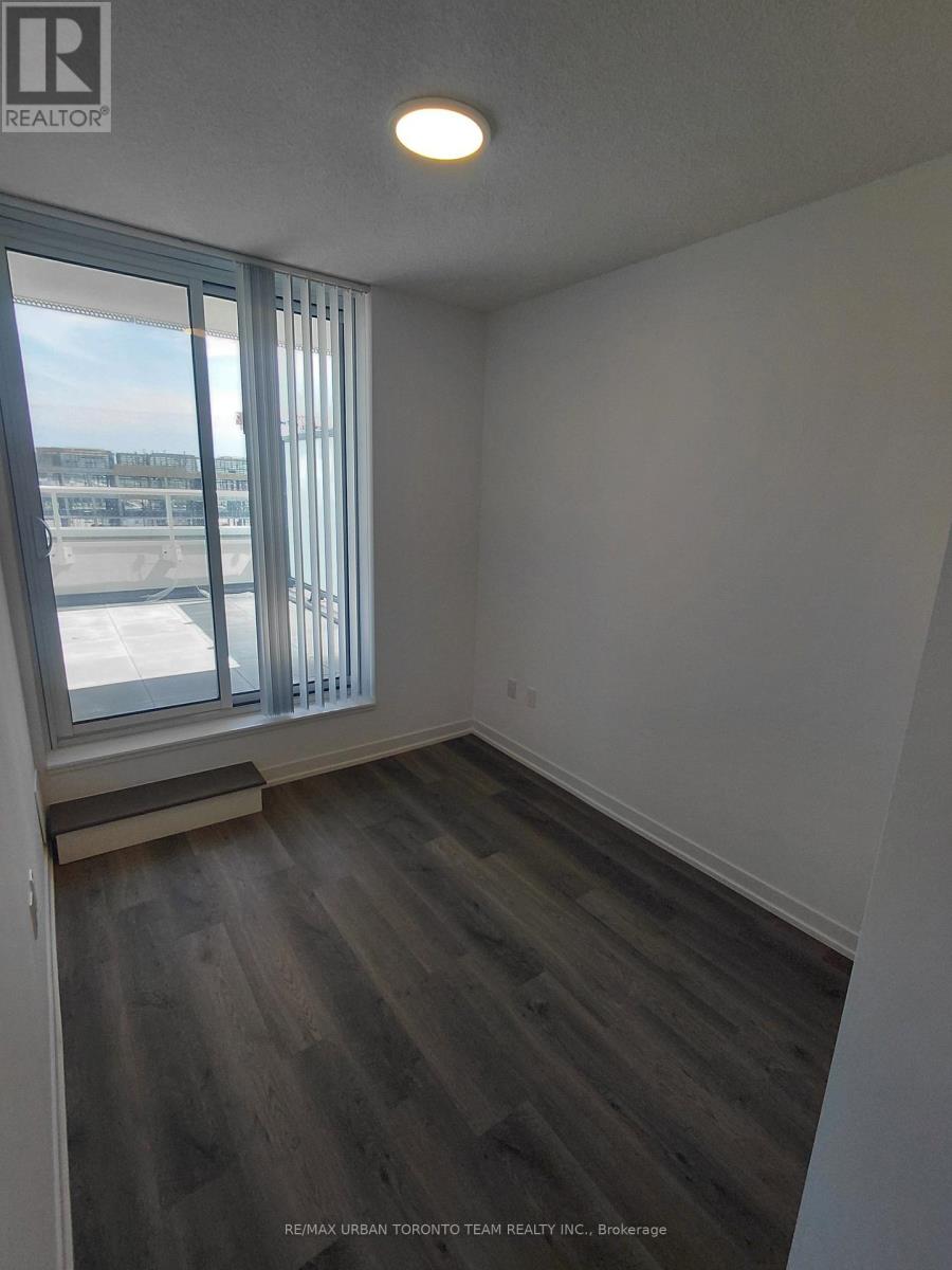 512 - 8 Interchange Way, Vaughan, Ontario  L4K 5Z7 - Photo 10 - N13205266