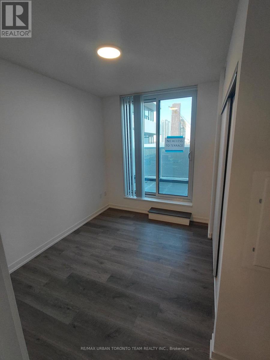512 - 8 Interchange Way, Vaughan, Ontario  L4K 5Z7 - Photo 7 - N13205266
