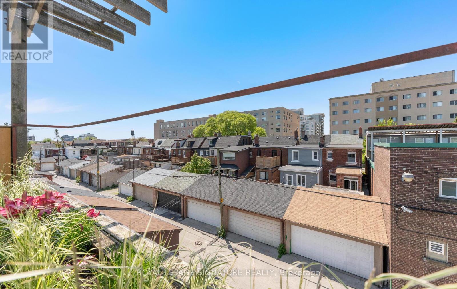 7 - 692 St. Clarens Avenue, Toronto, Ontario  M6H 3X1 - Photo 34 - W13192980