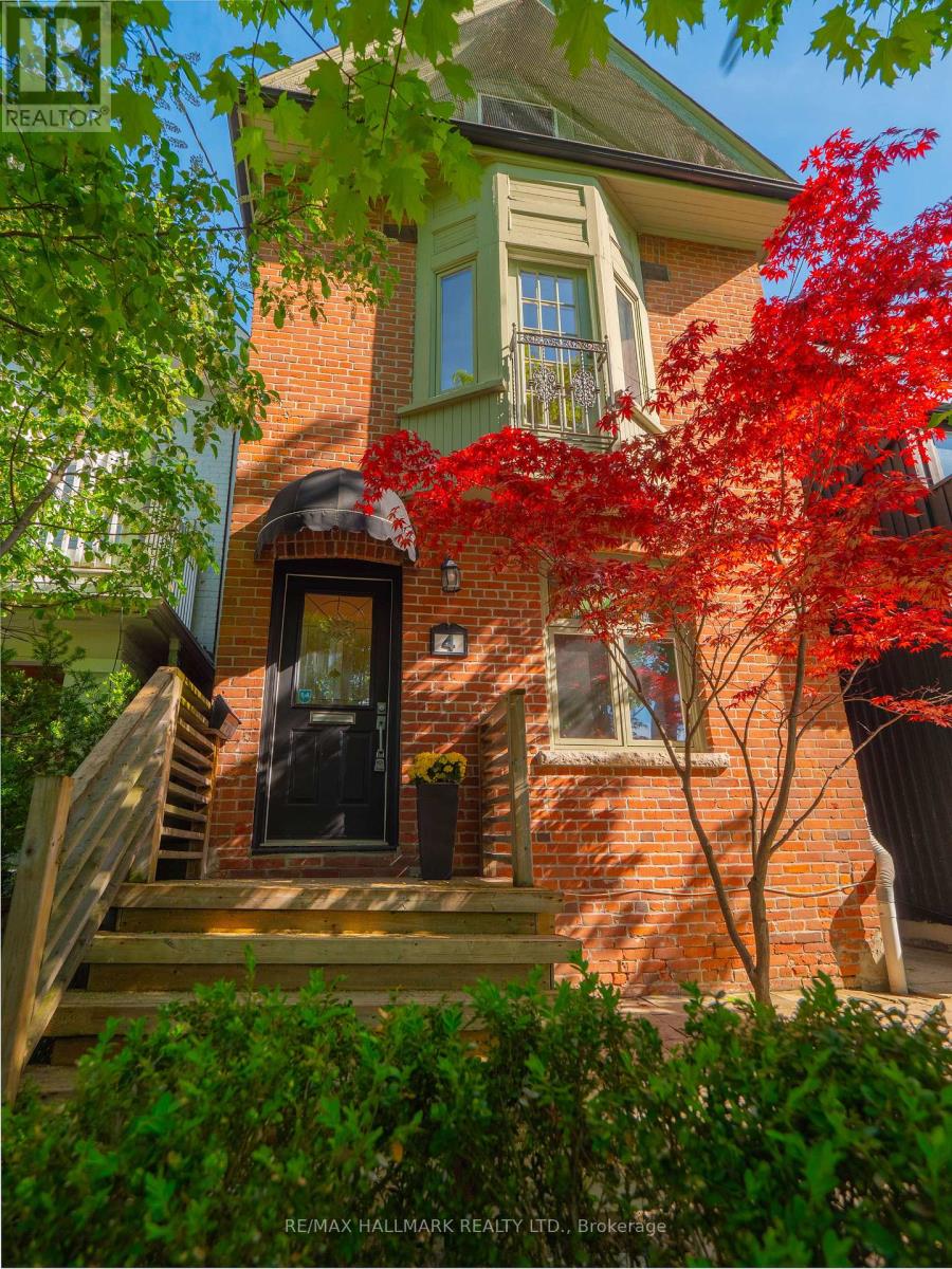 <div class="slider-price">$1,799,000</div><p>4 Albemarle Avenue, Toronto, Ontario</p>