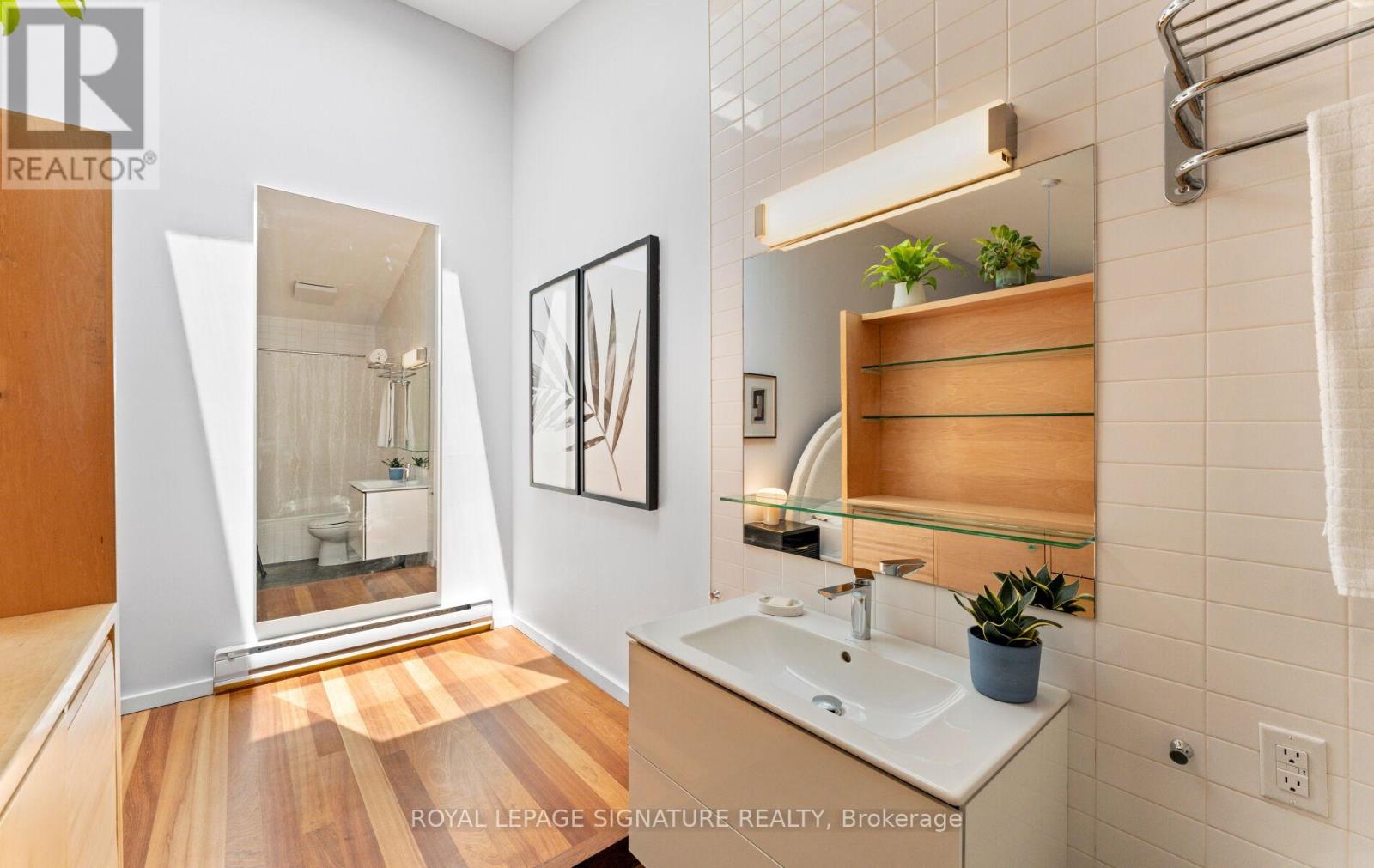 7 - 692 St. Clarens Avenue, Toronto, Ontario  M6H 3X1 - Photo 31 - W13192980