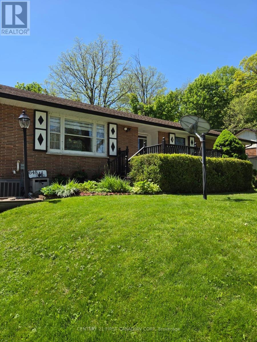 648 Westwood Drive, London South, Ontario  N6K 1A7 - Photo 6 - X12904084