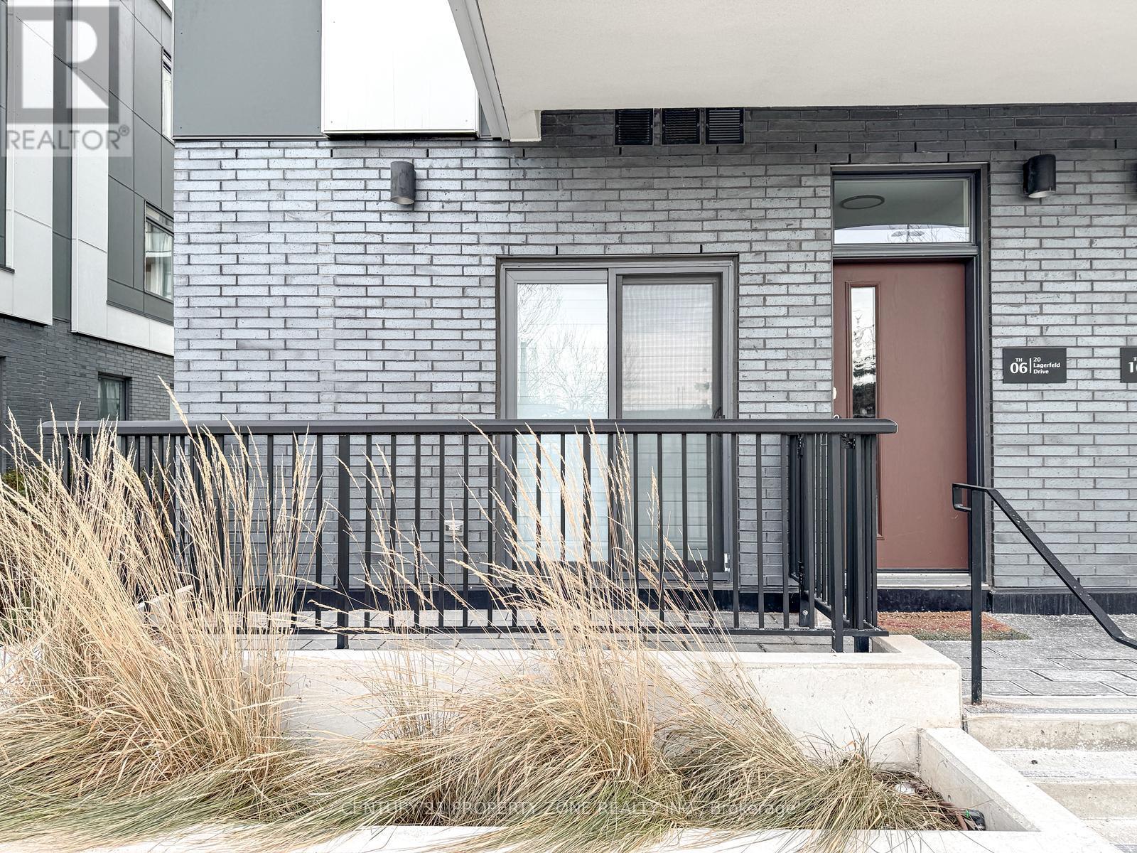 06 - 20 Lagerfeld Drive, Brampton (Northwest Brampton), Ontario  L7A 5L4 - Photo 2 - W13204534