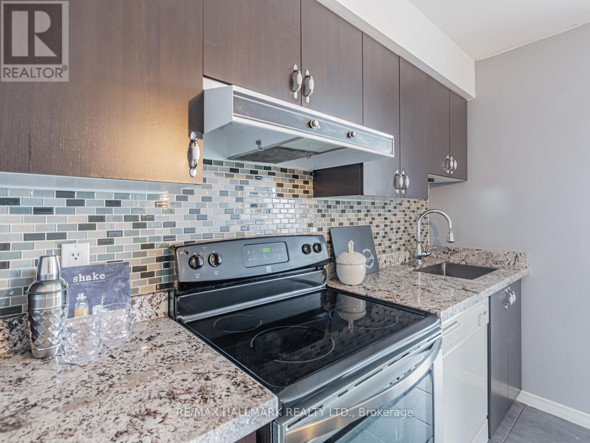 1802 - 60 Heintzman Street, Toronto, Ontario  M6P 5A1 - Photo 12 - W13205074