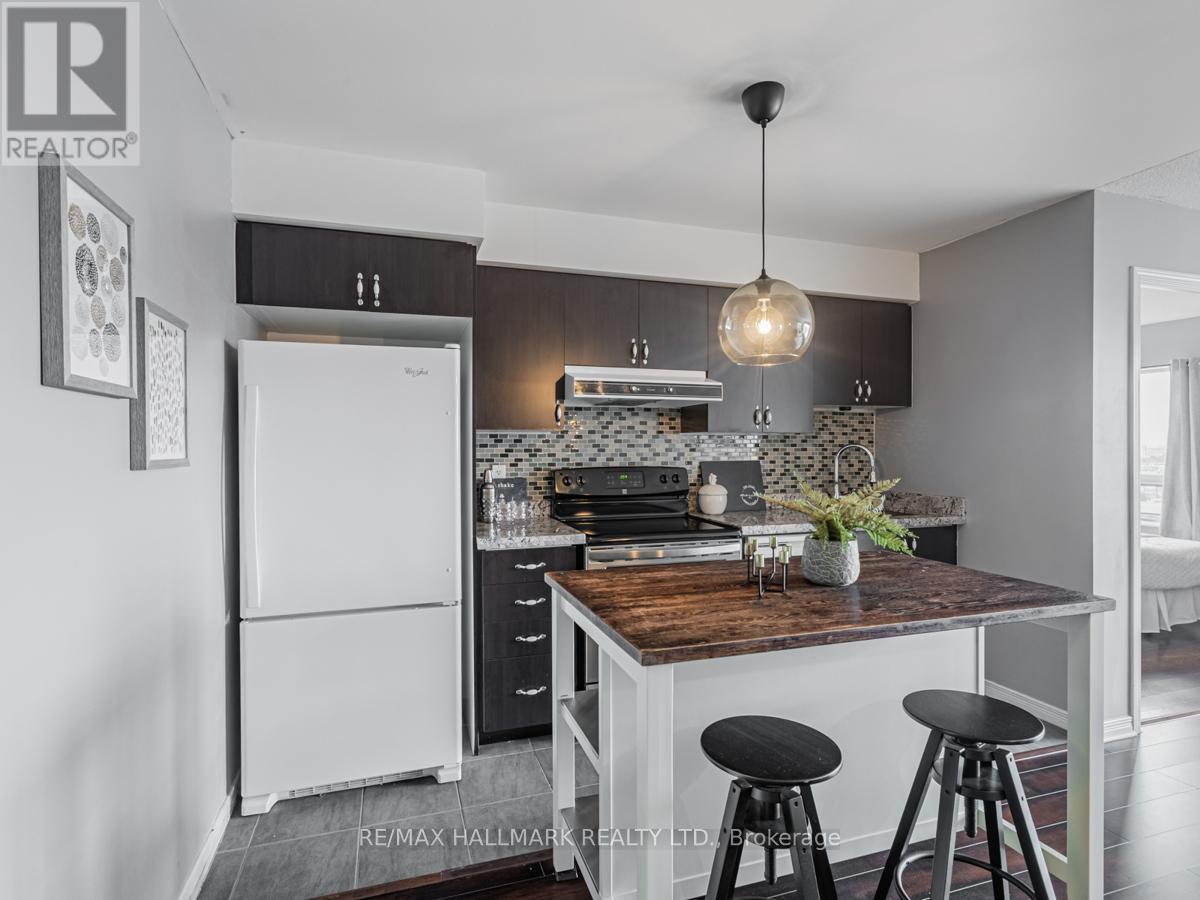 1802 - 60 Heintzman Street, Toronto, Ontario  M6P 5A1 - Photo 8 - W13205074