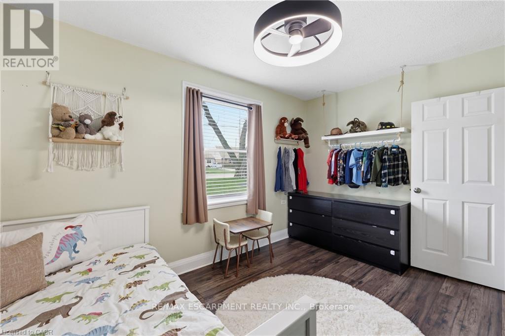 2074 Churchill Avenue, Burlington, Ontario  L7R 3T7 - Photo 16 - W13205190