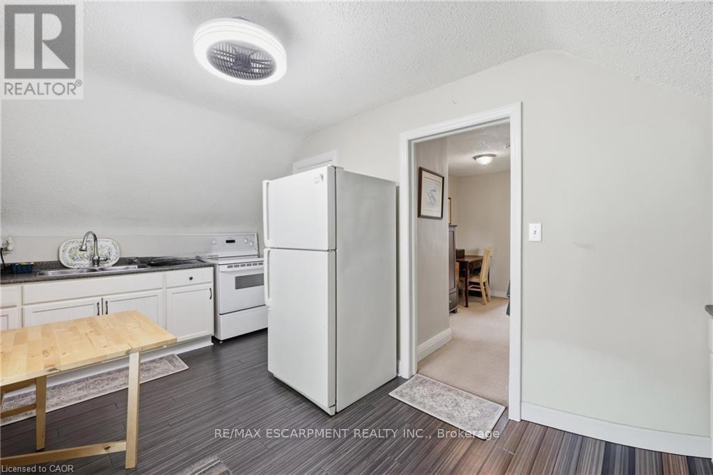 2074 Churchill Avenue, Burlington, Ontario  L7R 3T7 - Photo 22 - W13205190