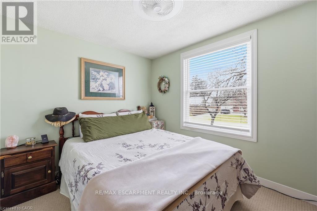 2074 Churchill Avenue, Burlington, Ontario  L7R 3T7 - Photo 30 - W13205190