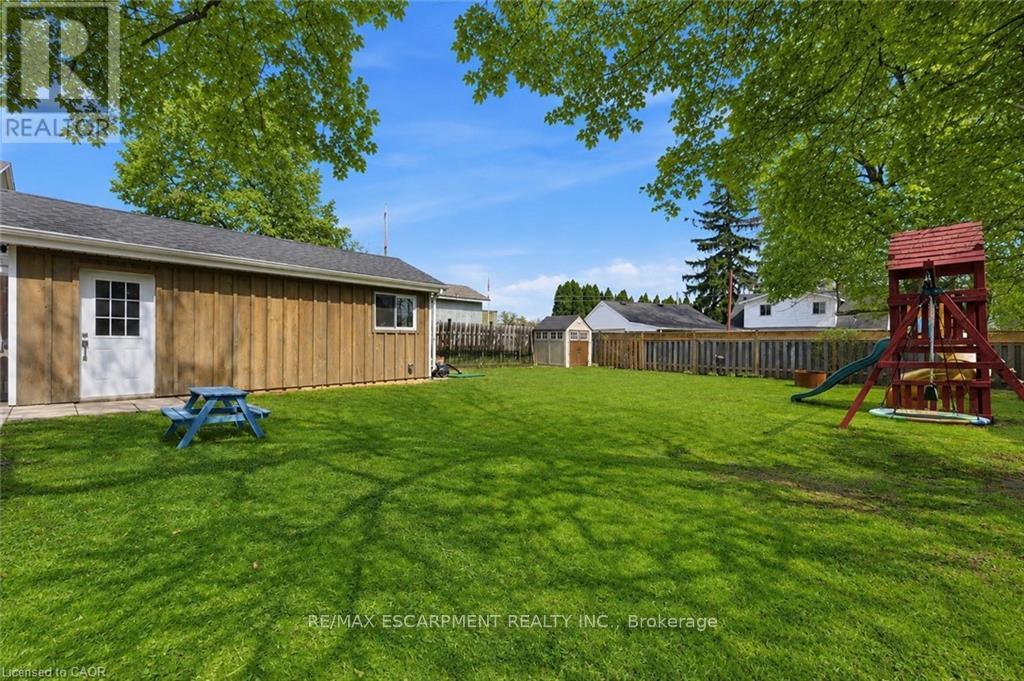 2074 Churchill Avenue, Burlington, Ontario  L7R 3T7 - Photo 34 - W13205190