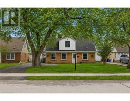 2074 CHURCHILL AVENUE, Burlington, Ontario