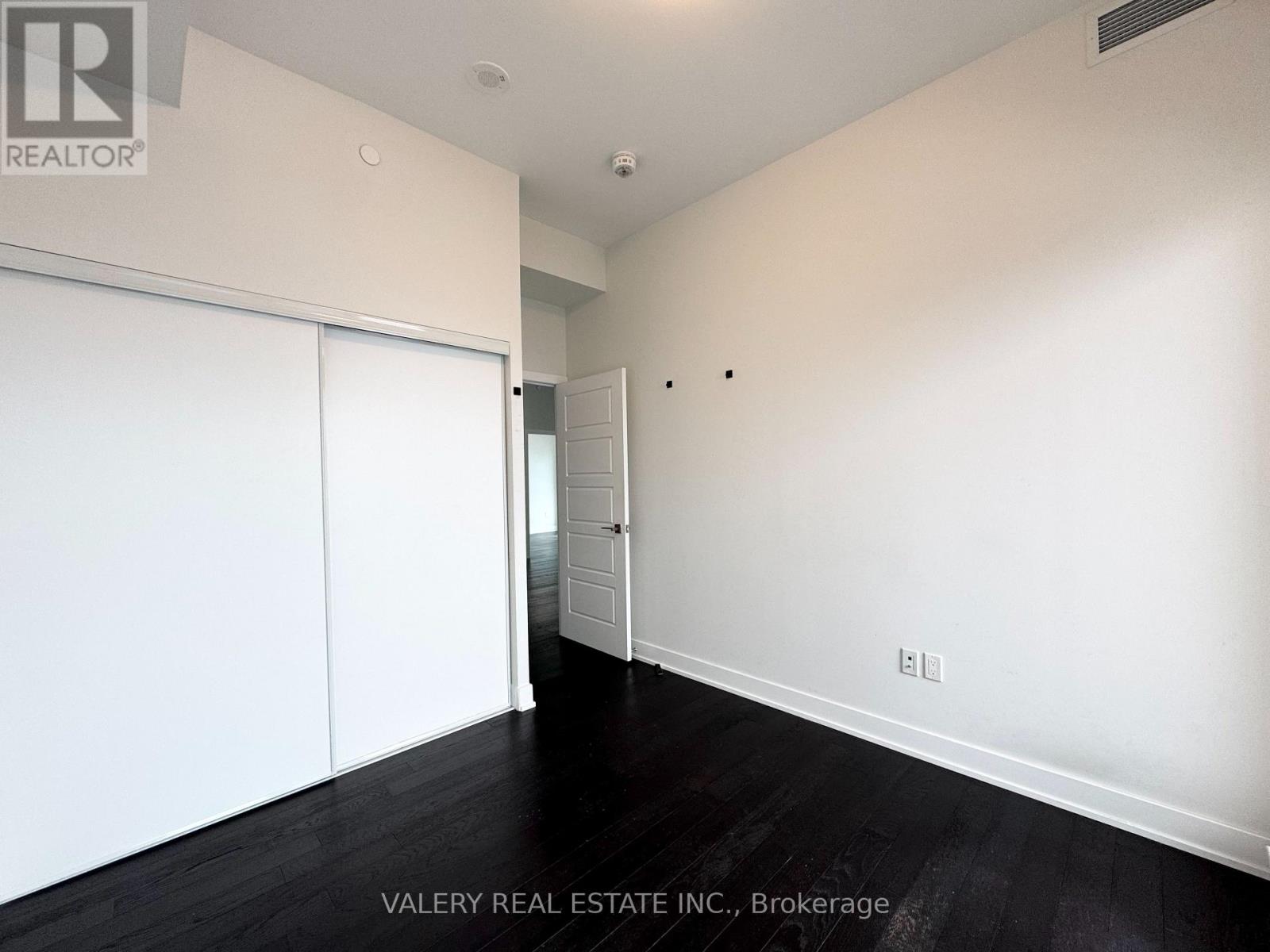 Nlph1 - 4085 Parkside Village Drive, Mississauga, Ontario  L5B 0K9 - Photo 3 - W13205202