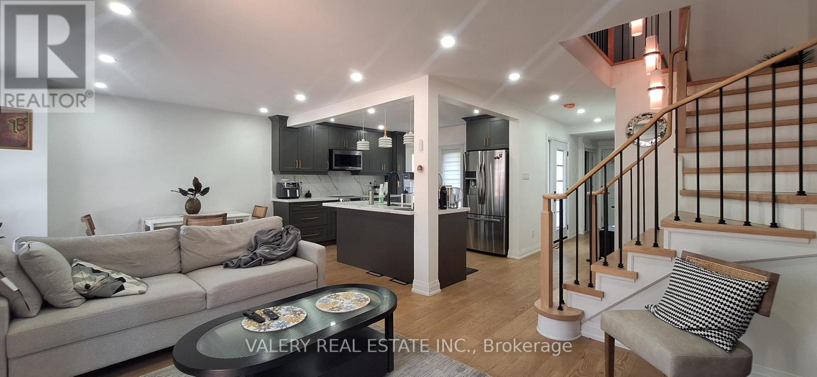 1 - 68 Mullis Crescent, Brampton, Ontario  L6Y 4S9 - Photo 4 - W13205298