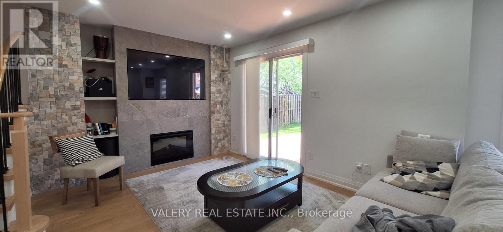1 - 68 Mullis Crescent, Brampton, Ontario  L6Y 4S9 - Photo 8 - W13205298