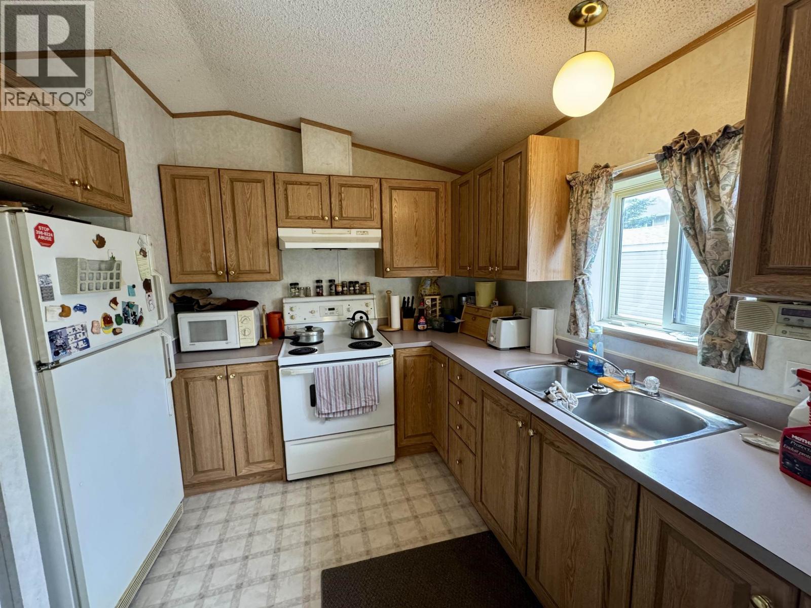 234 Longhorn Drive, Williams Lake, British Columbia  V2G 4T7 - Photo 4 - R3128786