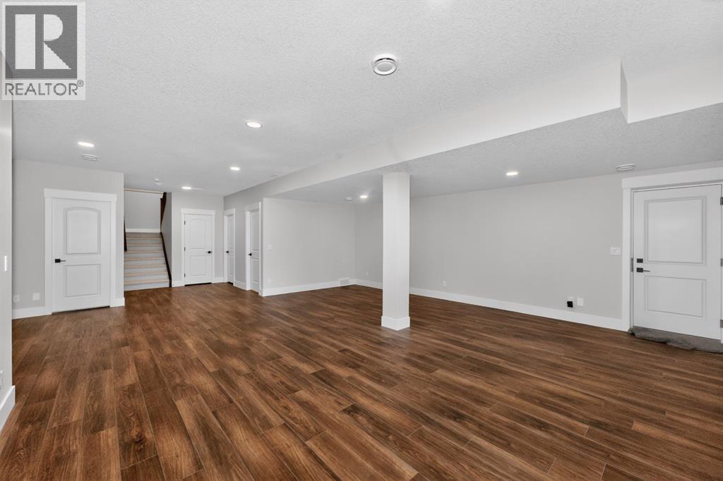 148 Crestridge Terrace Sw, Calgary, Alberta  T3B 6K5 - Photo 36 - A2313265
