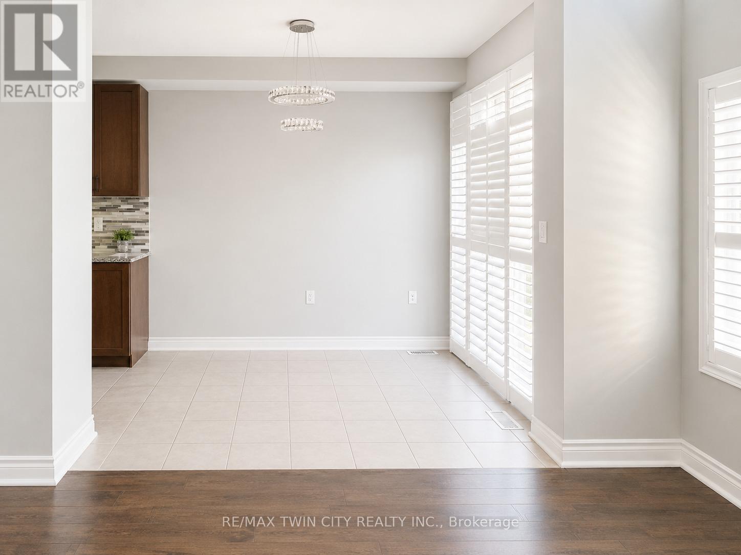 Upper - 186 Blair Creek Drive, Kitchener, Ontario  N2P 0G1 - Photo 12 - X13204254
