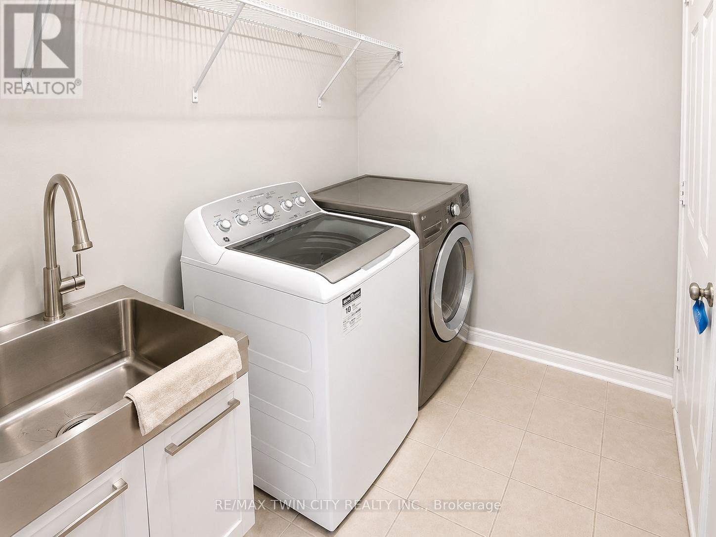 Upper - 186 Blair Creek Drive, Kitchener, Ontario  N2P 0G1 - Photo 20 - X13204254