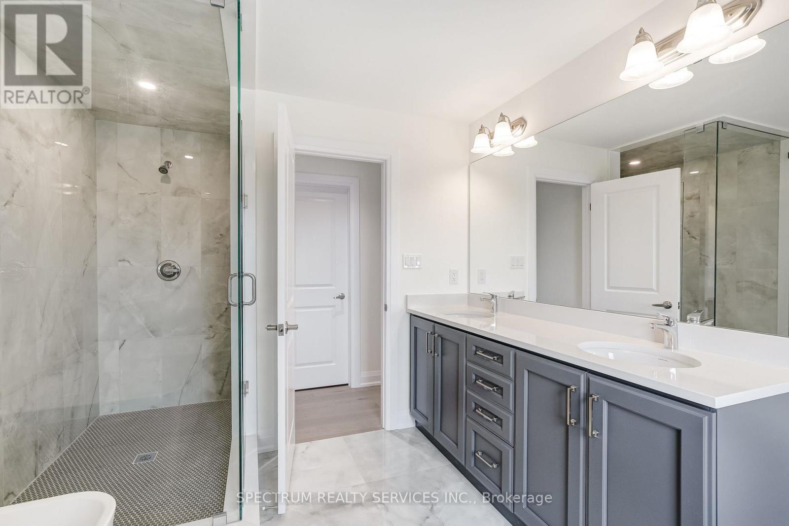 74 Strickland Avenue, Brantford, Ontario  N3T 0X7 - Photo 35 - X13204286