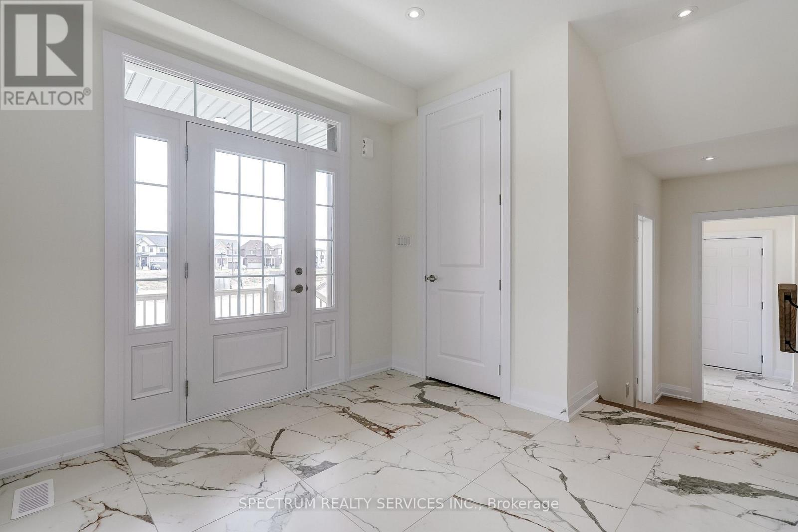 74 Strickland Avenue, Brantford, Ontario  N3T 0X7 - Photo 6 - X13204286