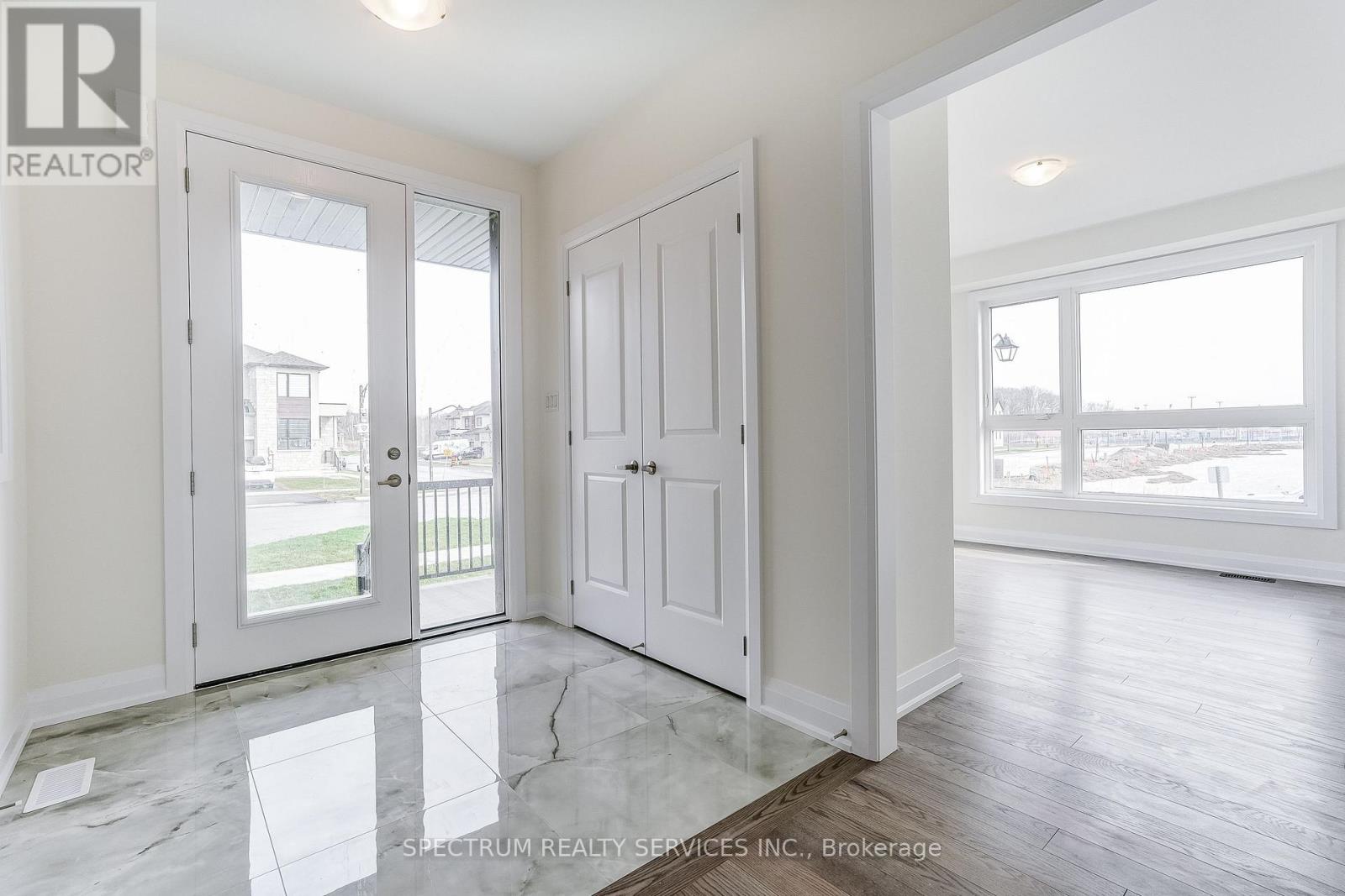 17 Dore Drive, Brantford, Ontario  N3T 0X6 - Photo 7 - X13204310