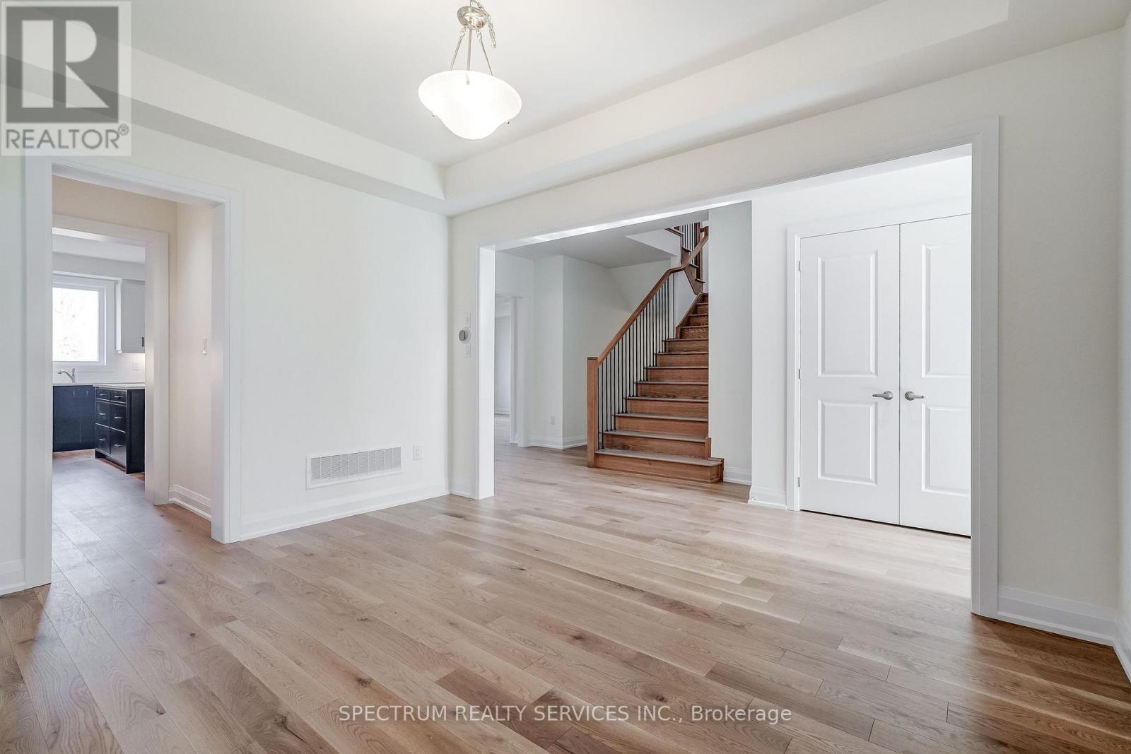 28 Dore Drive, Brantford, Ontario  N3T 0X6 - Photo 10 - X13204328