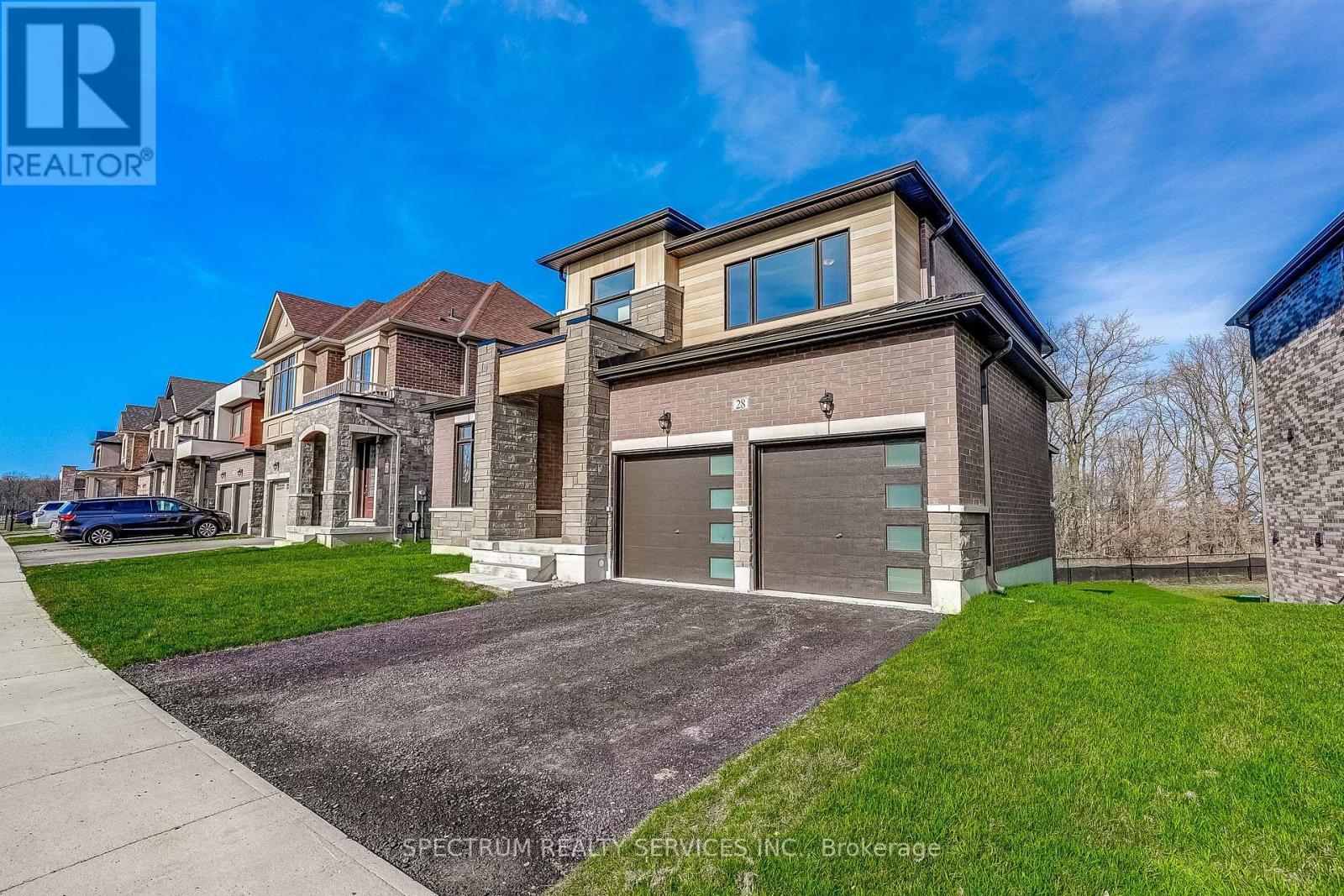 28 Dore Drive, Brantford, Ontario  N3T 0X6 - Photo 2 - X13204328