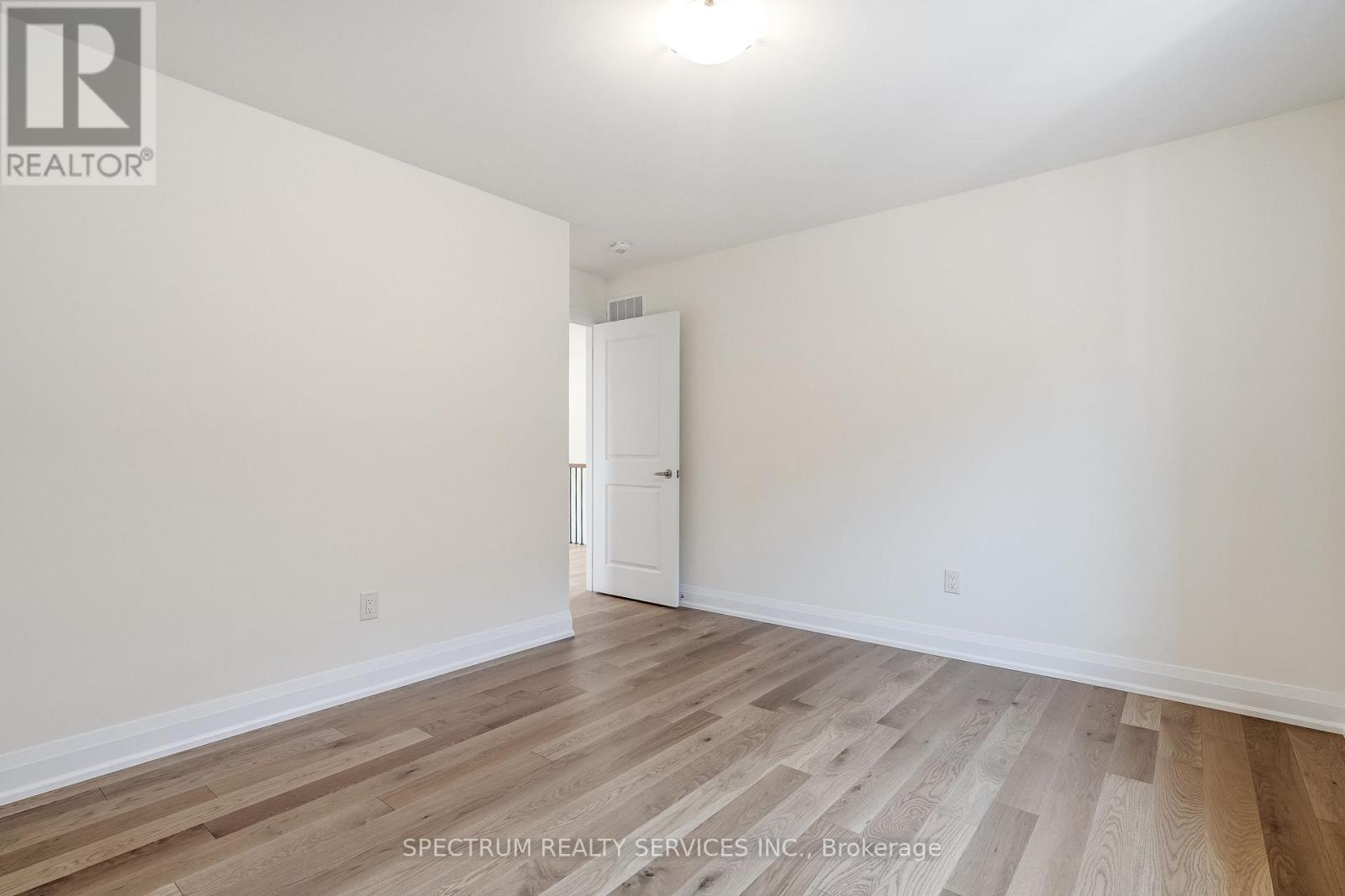 28 Dore Drive, Brantford, Ontario  N3T 0X6 - Photo 30 - X13204328