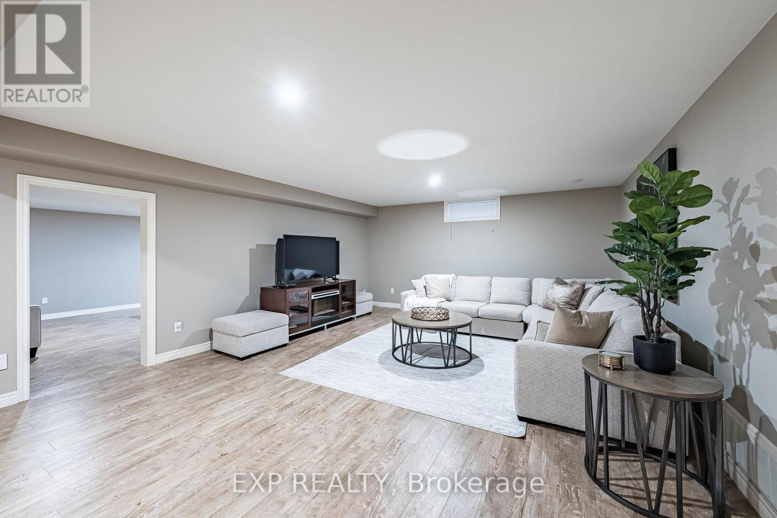 83 Blackfriar Lane, Brantford, Ontario  N3R 7M2 - Photo 38 - X13204402