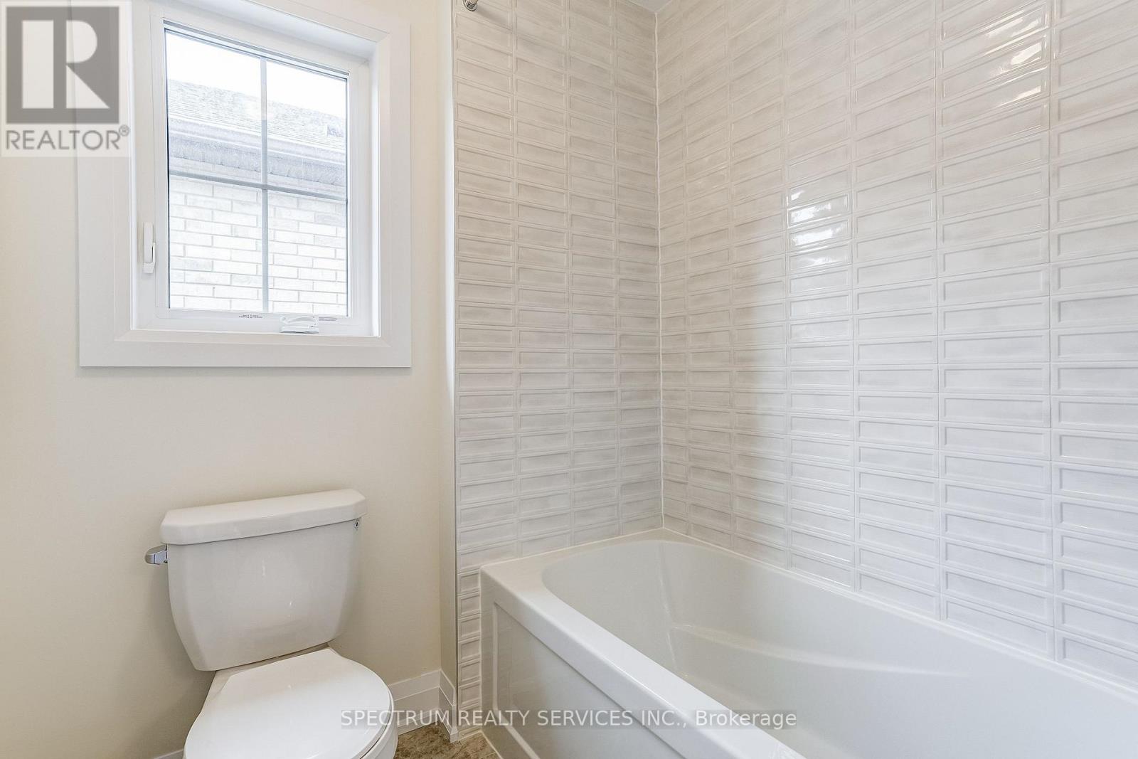 22 Eccleston Street, Brantford, Ontario  N3T 0X4 - Photo 25 - X13204412