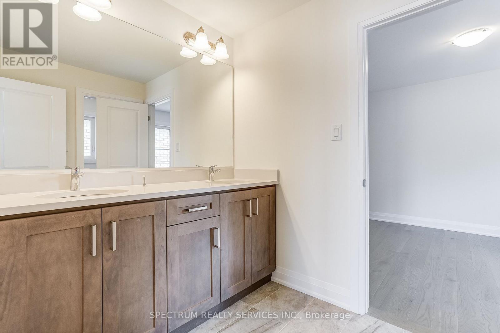 22 Eccleston Street, Brantford, Ontario  N3T 0X4 - Photo 26 - X13204412